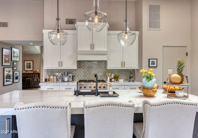 4630 E CLEARWATER Parkway, Paradise Valley, AZ 85253