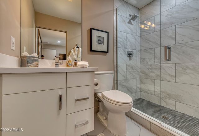 4630 E CLEARWATER Parkway, Paradise Valley, AZ 85253