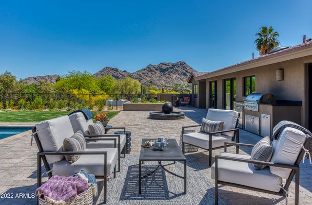 4630 E CLEARWATER Parkway, Paradise Valley, AZ 85253