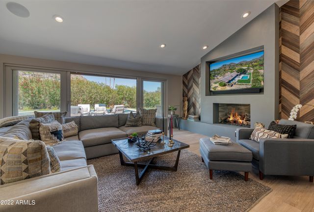 4630 E CLEARWATER Parkway, Paradise Valley, AZ 85253