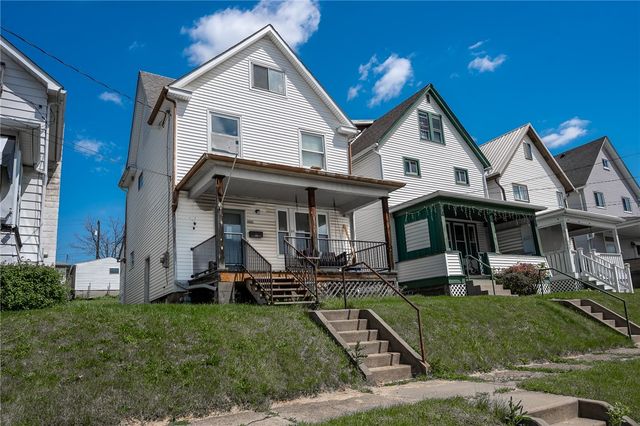 925 Roup Ave, Brackenridge, PA 15014