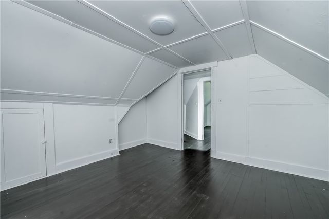 925 Roup Ave, Brackenridge, PA 15014