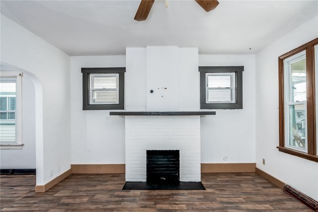 925 Roup Ave, Brackenridge, PA 15014