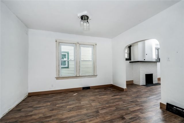 925 Roup Ave, Brackenridge, PA 15014