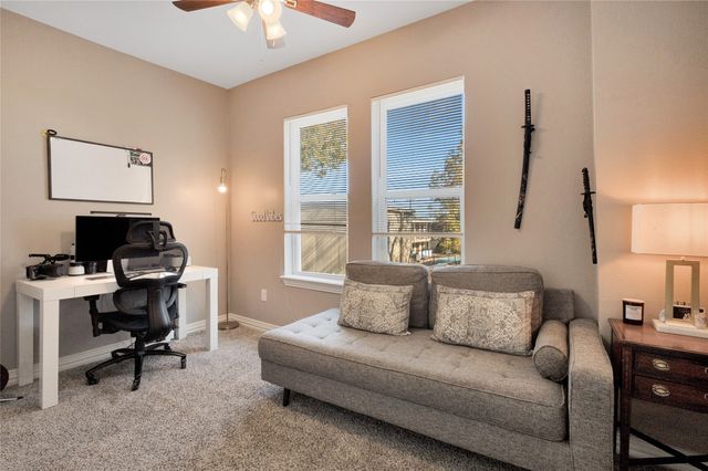 828 Elsbeth Street, Dallas, TX 75208