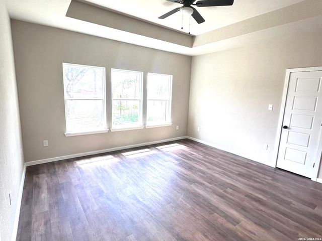 8207 1st, Somerset, TX 78069