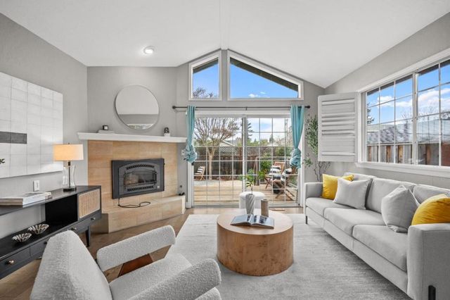 419 Alameda De Las Pulgas, Redwood City, CA 94062