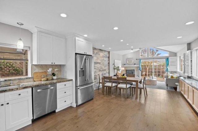 419 Alameda De Las Pulgas, Redwood City, CA 94062