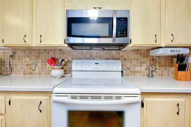 881 GRADO DRIVE, Venice, FL 34285