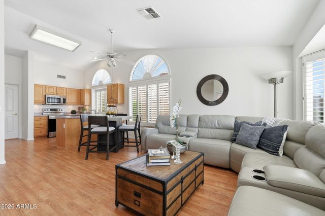 19602 N 89TH Drive, Peoria, AZ 85382