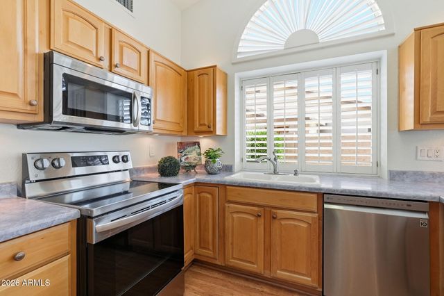 19602 N 89TH Drive, Peoria, AZ 85382