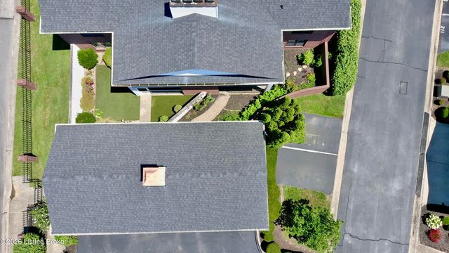 1278 Parkway Gardens Ct APT 127, Louisville, KY 40217
