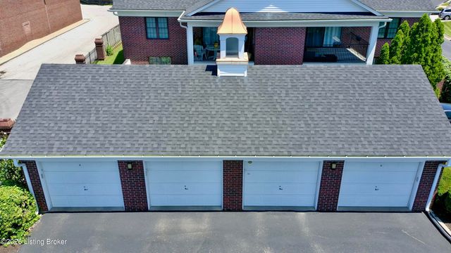 1278 Parkway Gardens Ct APT 127, Louisville, KY 40217