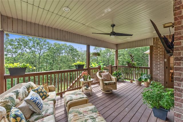 492 E Fairway Lane, Fayetteville, AR 72701