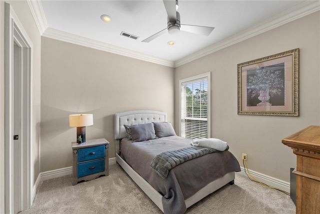 492 E Fairway Lane, Fayetteville, AR 72701