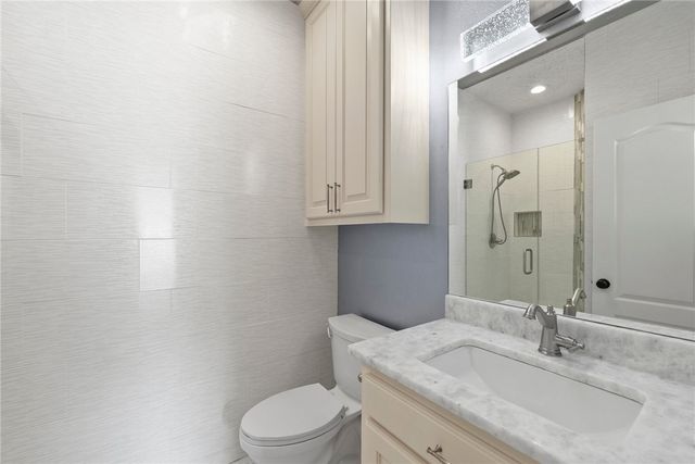 492 E Fairway Lane, Fayetteville, AR 72701