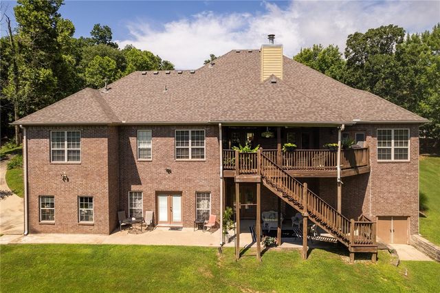 492 E Fairway Lane, Fayetteville, AR 72701