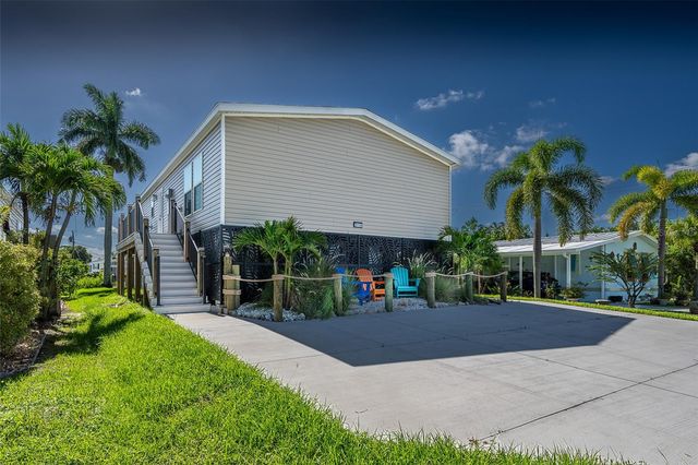 3118 BAYBERRY AVENUE, Punta Gorda, FL 33950