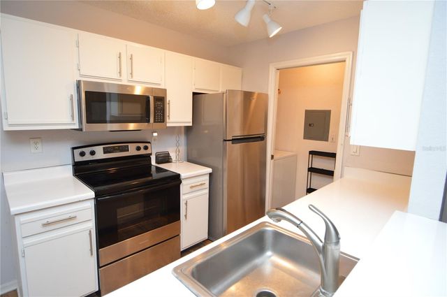 10263 GANDY BOULEVARD N 1409(Furnished), St Petersburg, FL 33702