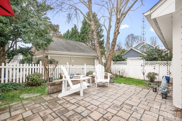 15829 Trenton Place Road, Huntersville, NC 28078