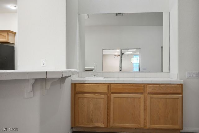 1070 East Gamebird Road, Pahrump, NV 89048