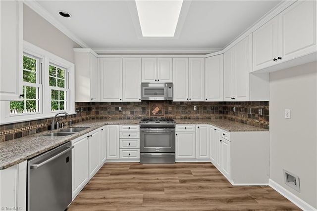 320 Saddlebrook Circle, Lewisville, NC 27023
