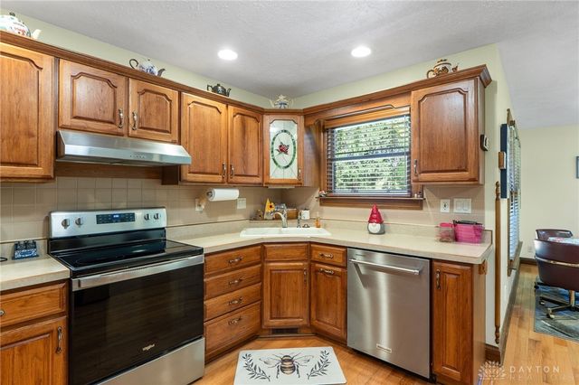 460 Kinsey Road, Xenia, OH 45385