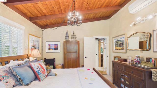 18102 Mount Eaton Road, Tuolumne, CA 95379