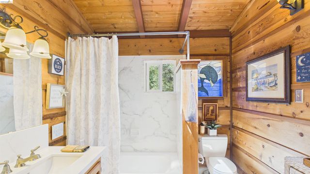 18102 Mount Eaton Road, Tuolumne, CA 95379