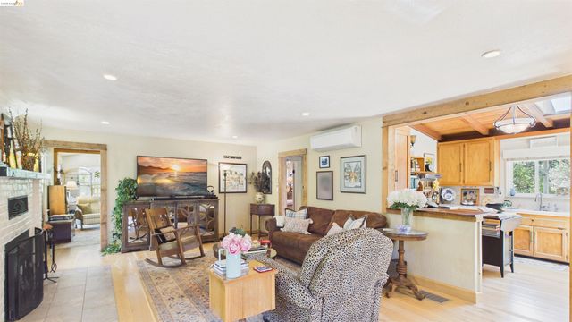 18102 Mount Eaton Road, Tuolumne, CA 95379
