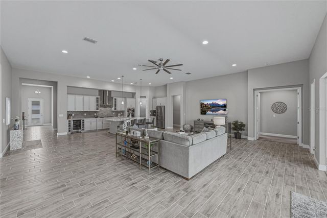 5623 WAYFARER AVENUE, Apollo Beach, FL 33572