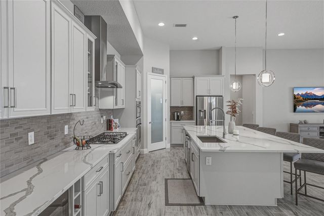 5623 WAYFARER AVENUE, Apollo Beach, FL 33572