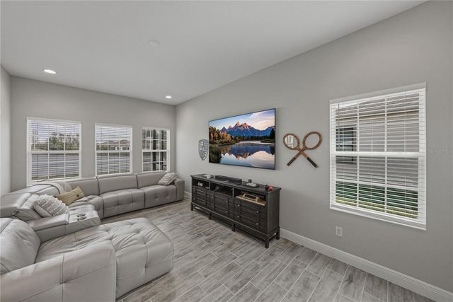 5623 WAYFARER AVENUE, Apollo Beach, FL 33572