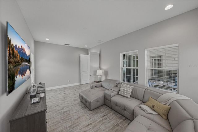 5623 WAYFARER AVENUE, Apollo Beach, FL 33572