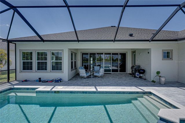 5623 WAYFARER AVENUE, Apollo Beach, FL 33572