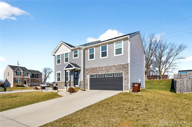 1001 Glen Kegley Drive, Xenia, OH 45385