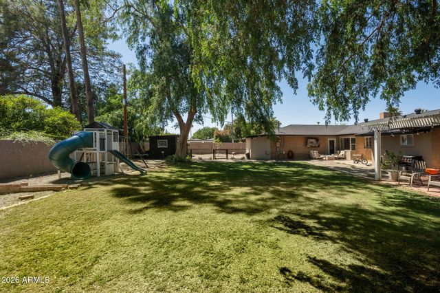 547 W ORANGEWOOD Avenue, Phoenix, AZ 85021