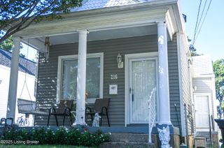216 Saunders Ave, Louisville, KY 40206