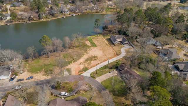 1215 B Chateau Lane, Hideaway, TX 75771