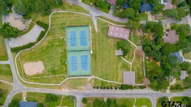 1215 B Chateau Lane, Hideaway, TX 75771