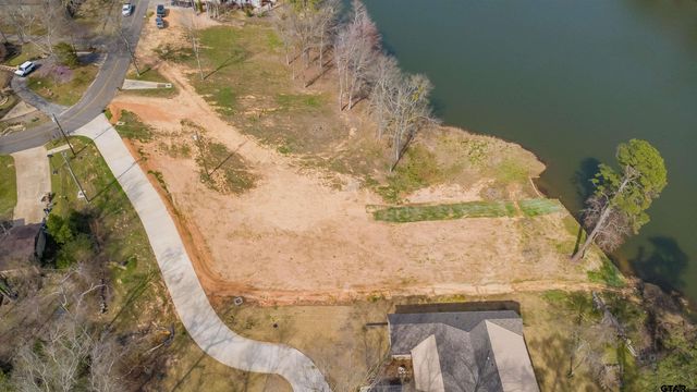 1215 B Chateau Lane, Hideaway, TX 75771