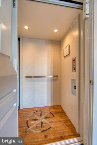 205 E SAVANNAH RD, Lewes, DE 19958