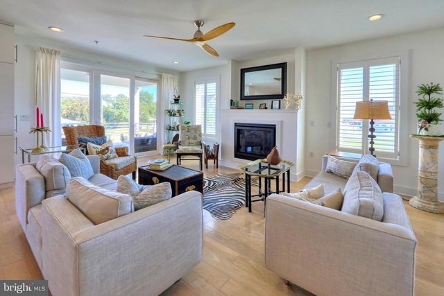 205 E SAVANNAH RD, Lewes, DE 19958