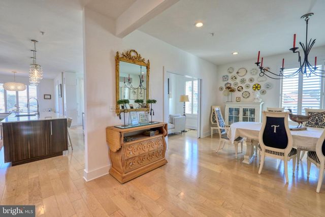 205 E SAVANNAH RD, Lewes, DE 19958