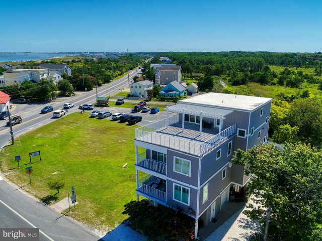 205 E SAVANNAH RD, Lewes, DE 19958