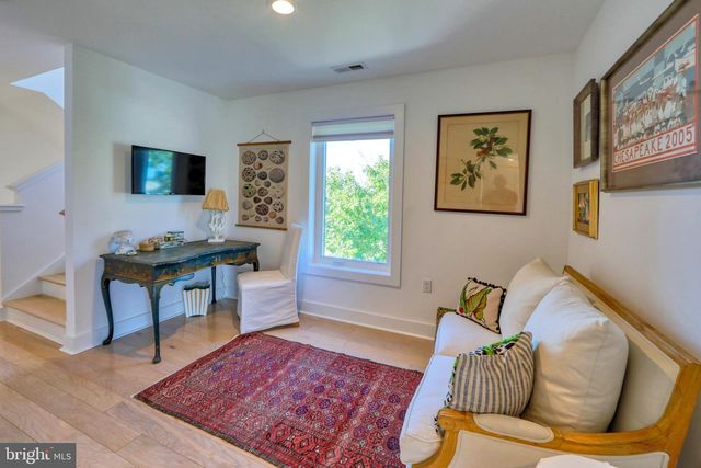 205 E SAVANNAH RD, Lewes, DE 19958