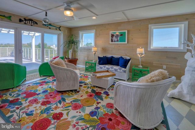 205 E SAVANNAH RD, Lewes, DE 19958