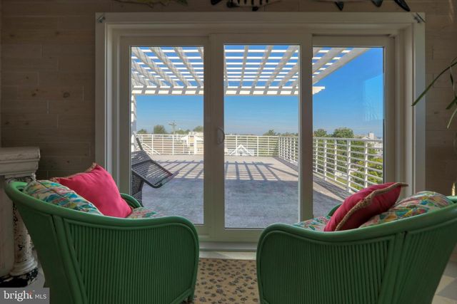 205 E SAVANNAH RD, Lewes, DE 19958