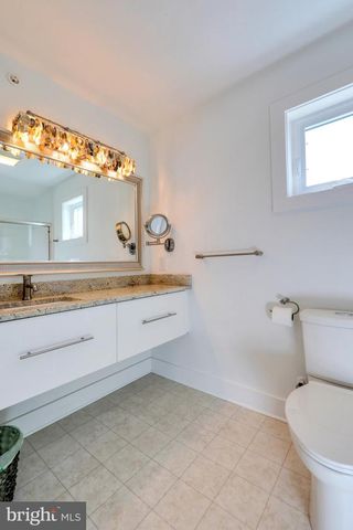 205 E SAVANNAH RD, Lewes, DE 19958