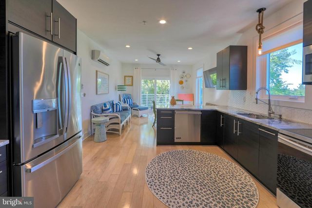 205 E SAVANNAH RD, Lewes, DE 19958